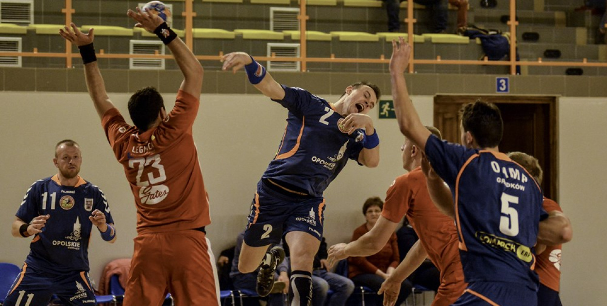 Olimp przegrywa siódmy raz z Siódemką Legnica