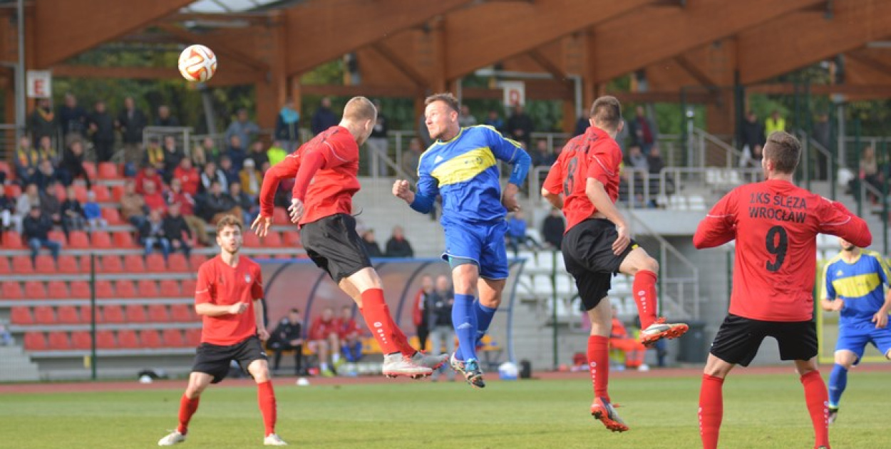 Remis Stali ze Ślęzą. Sześć bramek w Brzegu