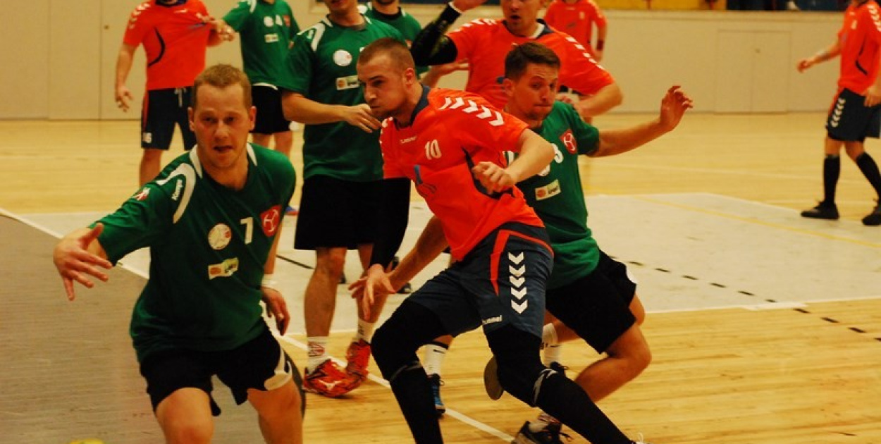 SKS Orlik Brzeg bardzo pewnie wygrywa u siebie ze Świebodzinem