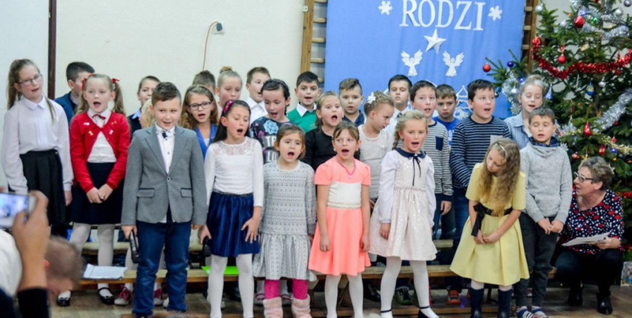 Kiermasz bożonarodzeniowy w PSP Kolnica