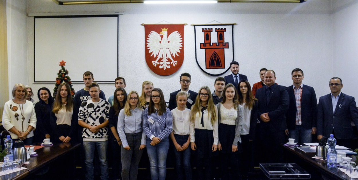 Pierwsza sesja Młodzieżowej Rady Miasta w Grodkowie