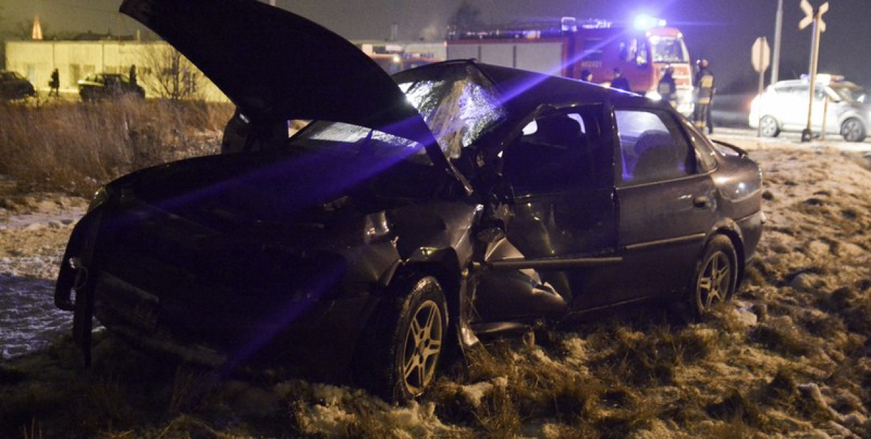 Grodków: Osobówka zderzyła się z szynobusem