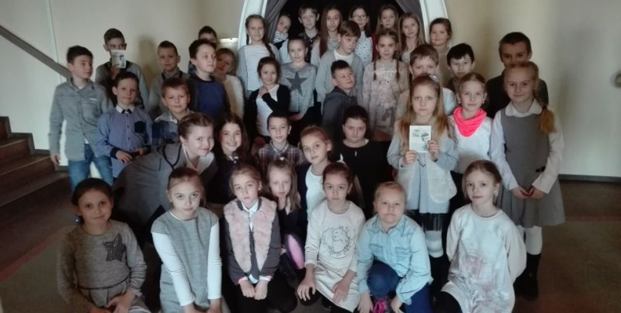 Świetlica z wizytą w teatrze