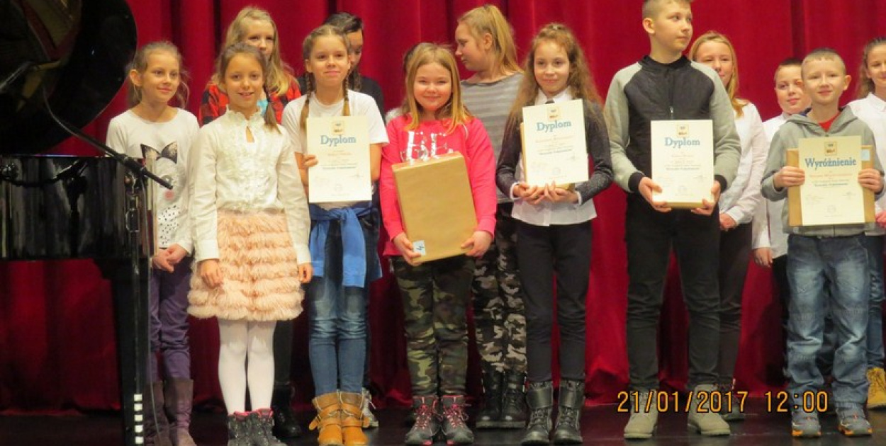 PSP8 w Brzegu na przeglądzie kolęd i pastorałek