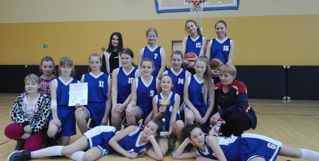 Mini-koszykówka dziewcząt