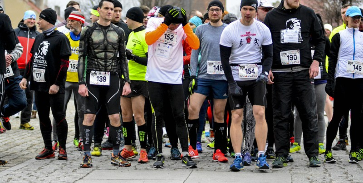  Pobiegli by upamiętnić Żołnierzy Wyklętych. "Bieg tropem Wilczym w…