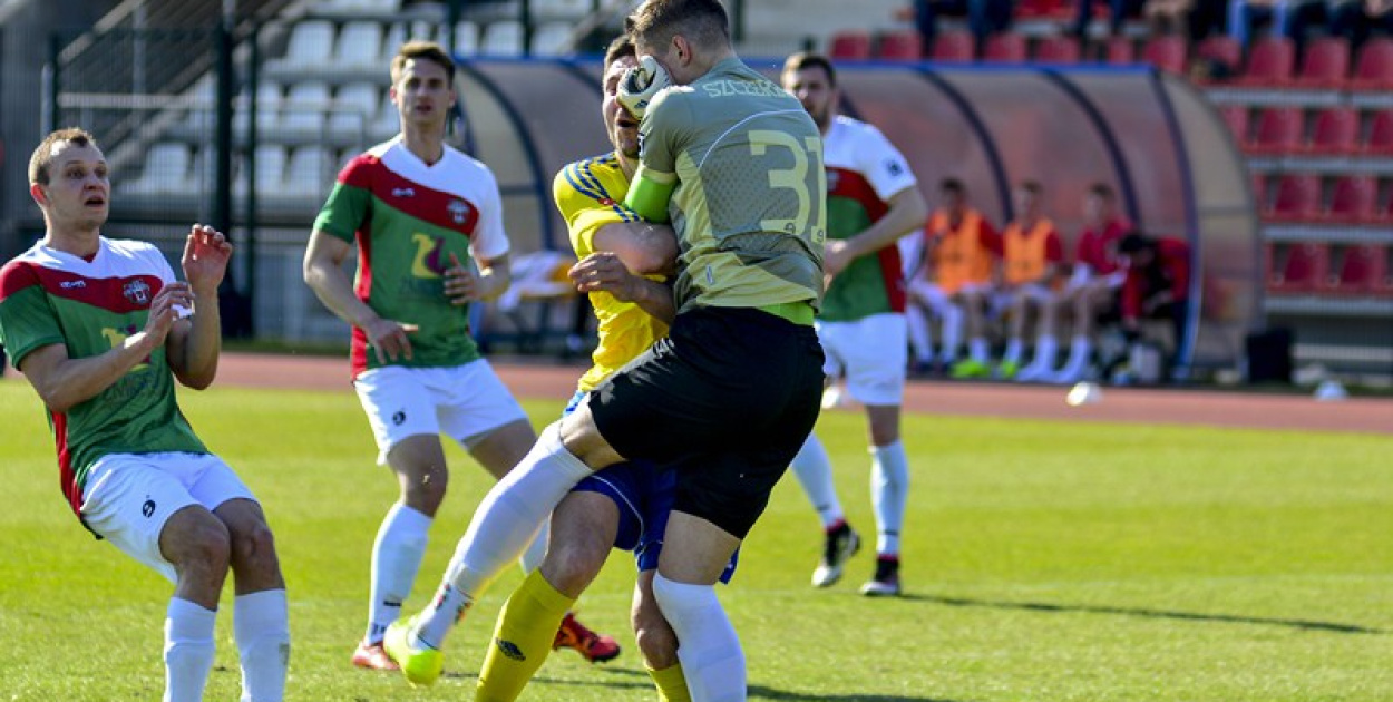 Stal przegrywa z Piastem 1:3