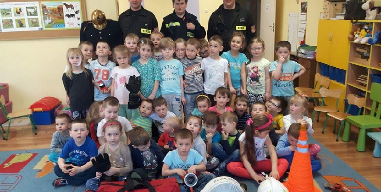 WIZYTA STRAŻAKÓW W PUBLICZNYM PRZEDSZKOLU W OLSZANCE