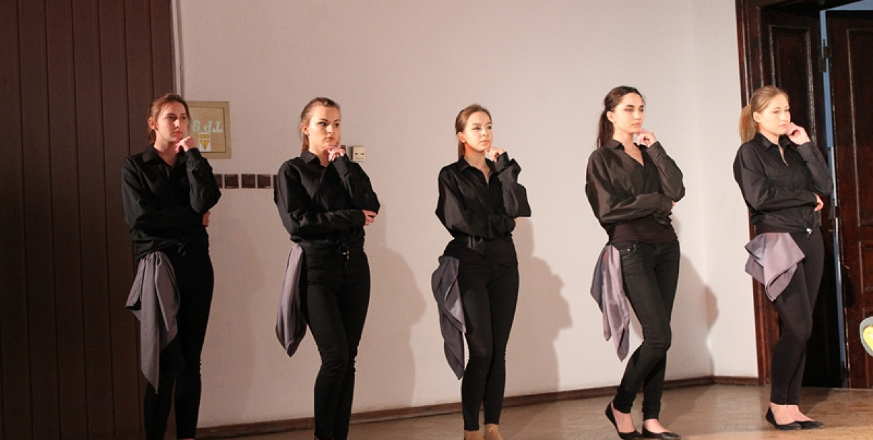 Byle (nie) było tak - spektakl grupy teatralnej "Cogito"