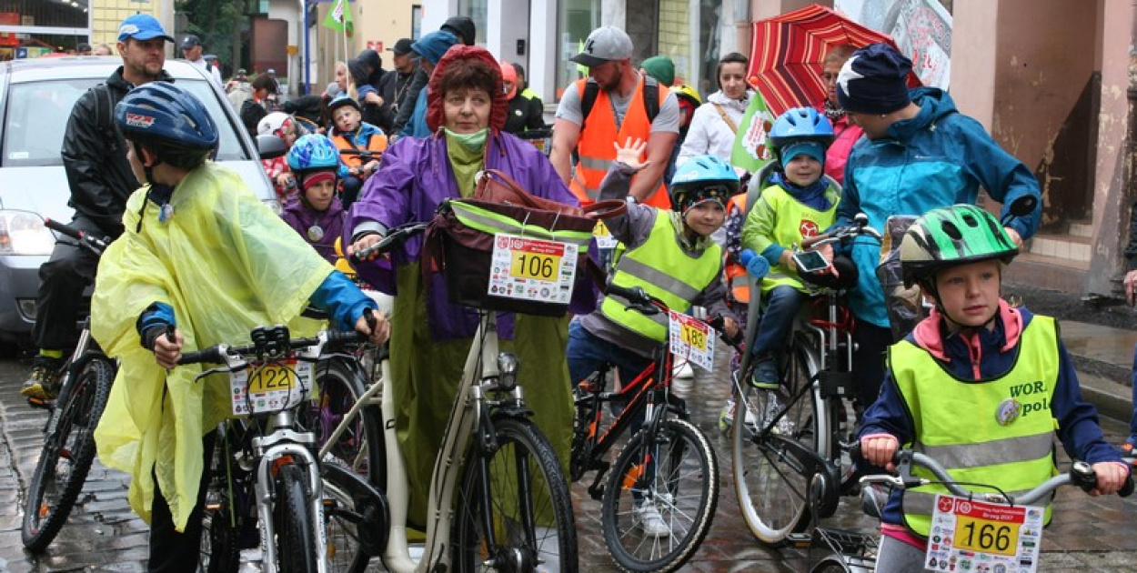  X Rajd Przedszkolaka w Brzegu. Deszcz nie odstraszył nawet najmłodszych…