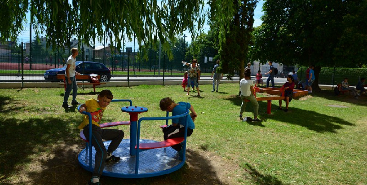 Nowy plac zabaw w SOSW Grodków