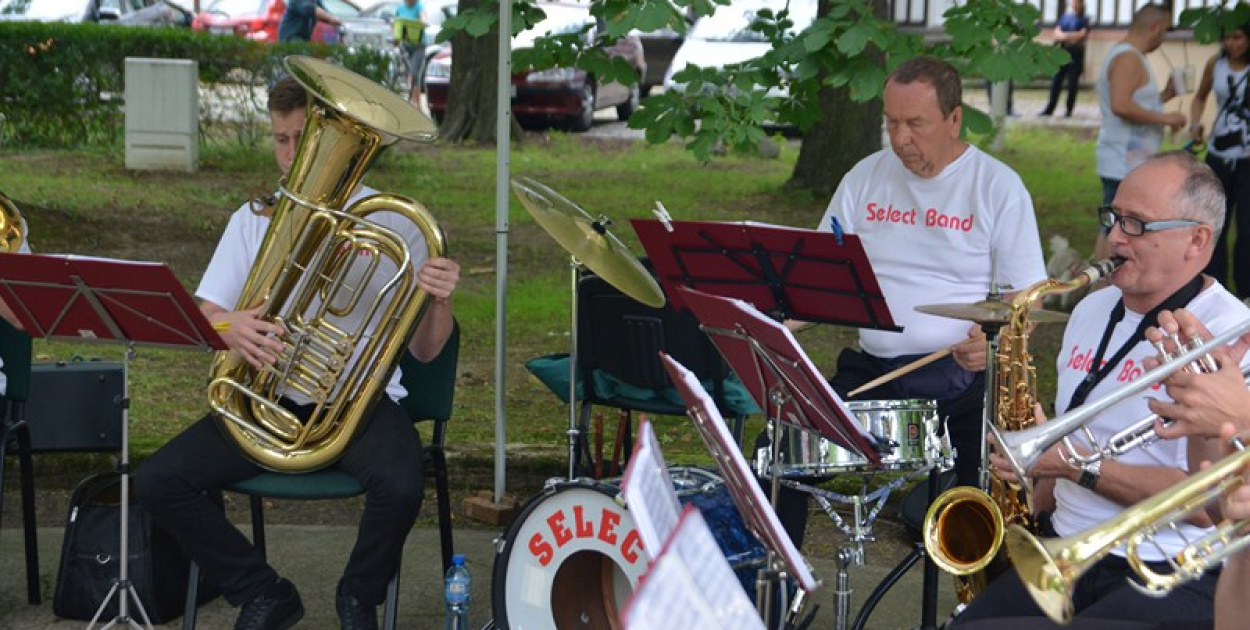 Koncert orkiestry dętej w Parku Wolności [fotorelacja]