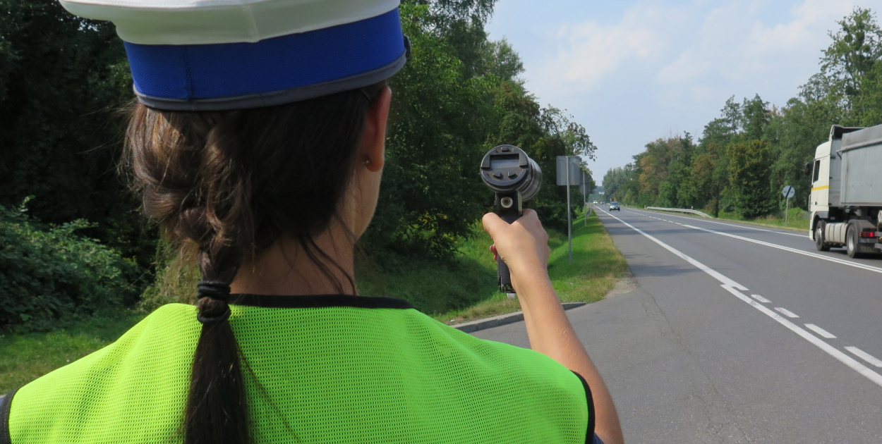 Policyjna akcja "Prędkość" na drogach powiatu brzeskiego