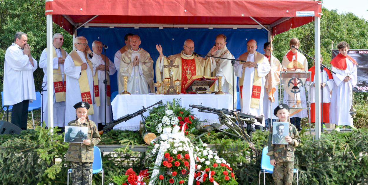 71. rocznica mordu Żołnierzy Wyklętych w Starym Grodkowie [fotorelacja]