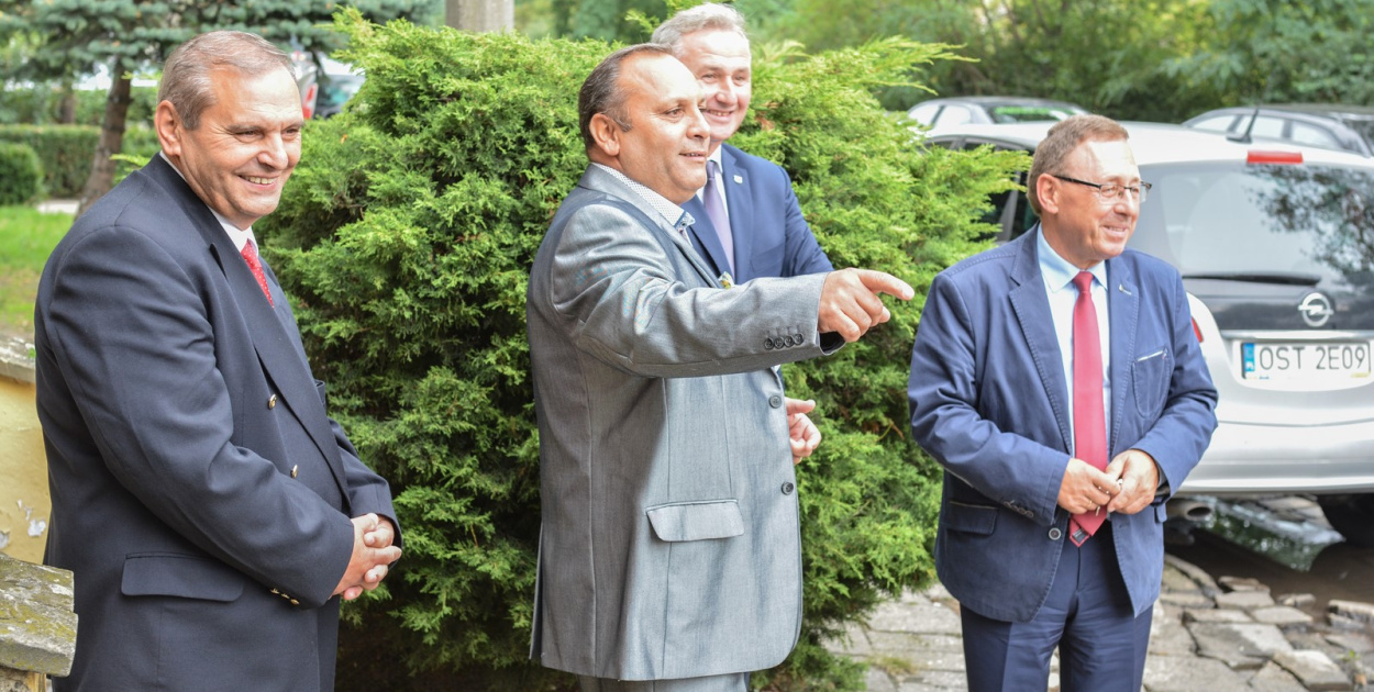  Romowie potrzebują edukacji, pracy i sprawiedliwej oceny. Burmistrz…