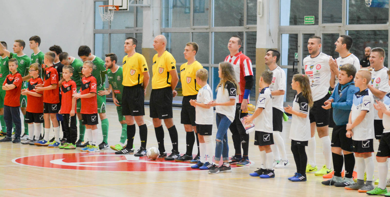 Gredar ponownie z wysoką wygraną. Brzeżanie liderem