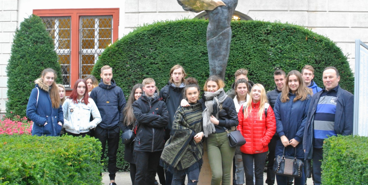  Z wizytą w Ossolineum. Uczniowie I LO w Brzegu na niecodziennej lekcji…