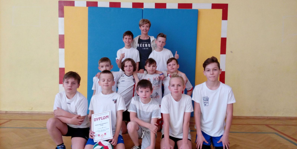 Podwójne zwycięstwo "Jedynki"