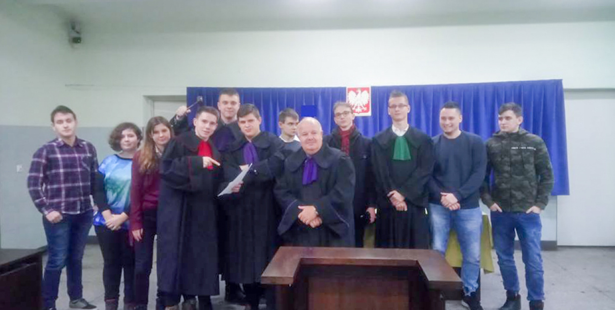  Dzień z prawem- warsztaty w Ministerstwie Sprawiedliwości, wizyta w…