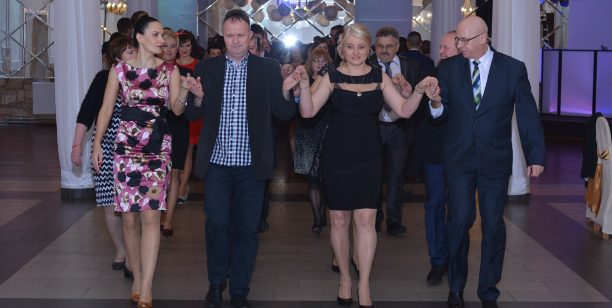 "Studniówka na Bis" bal charytatywny ZSR CKP w Grodkowie [fotorelacja]
