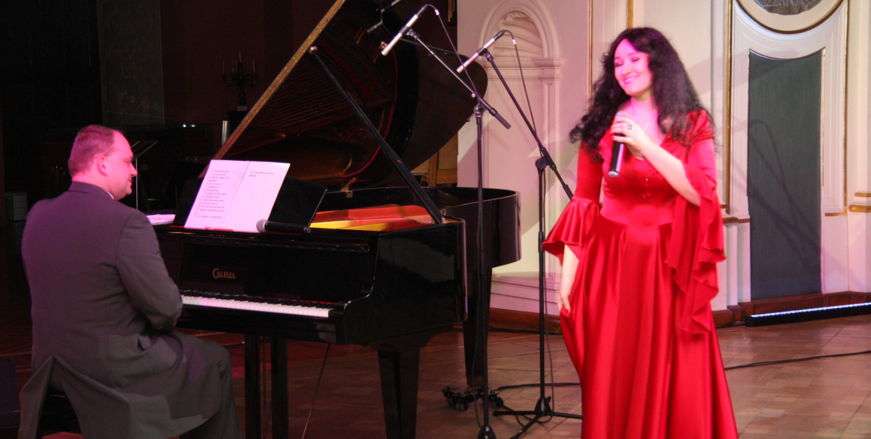 Amory w zamkowych salach. Muzycznie o miłości i Świętym Walentym