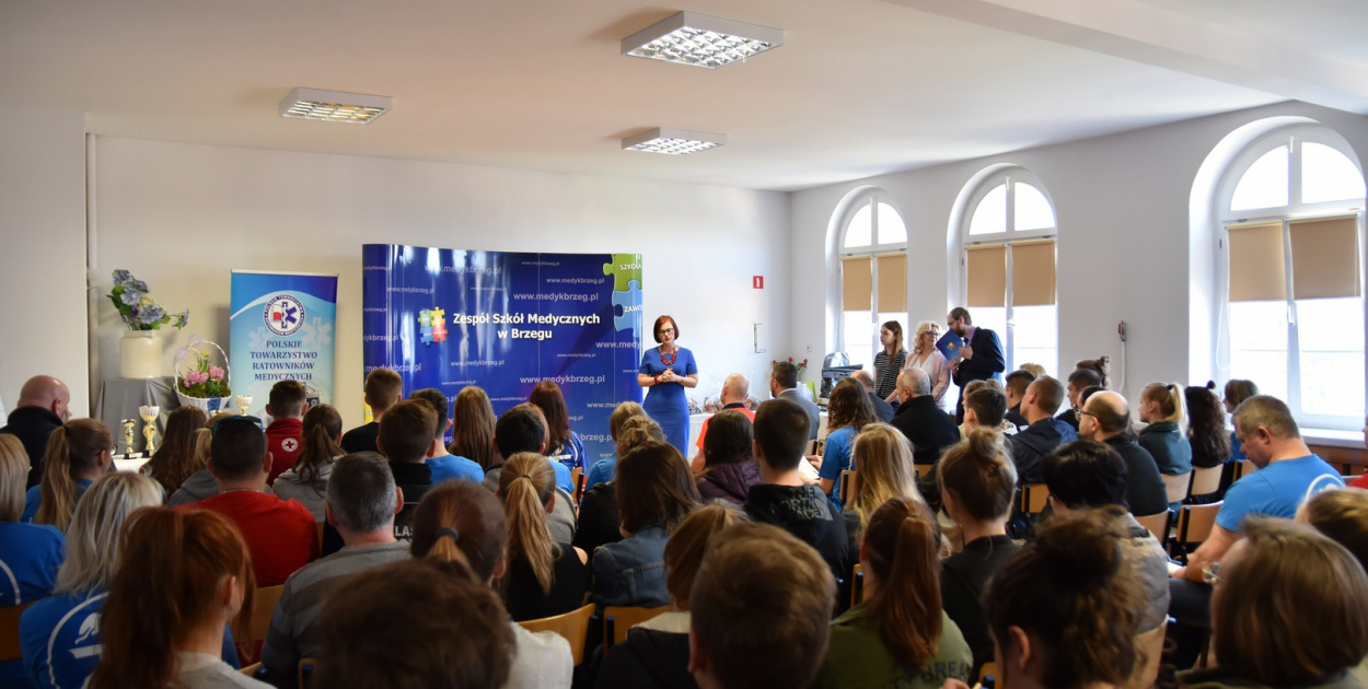 III Mistrzostwa pierwszej pomocy o puchar dyrektora ZSM w Brzegu