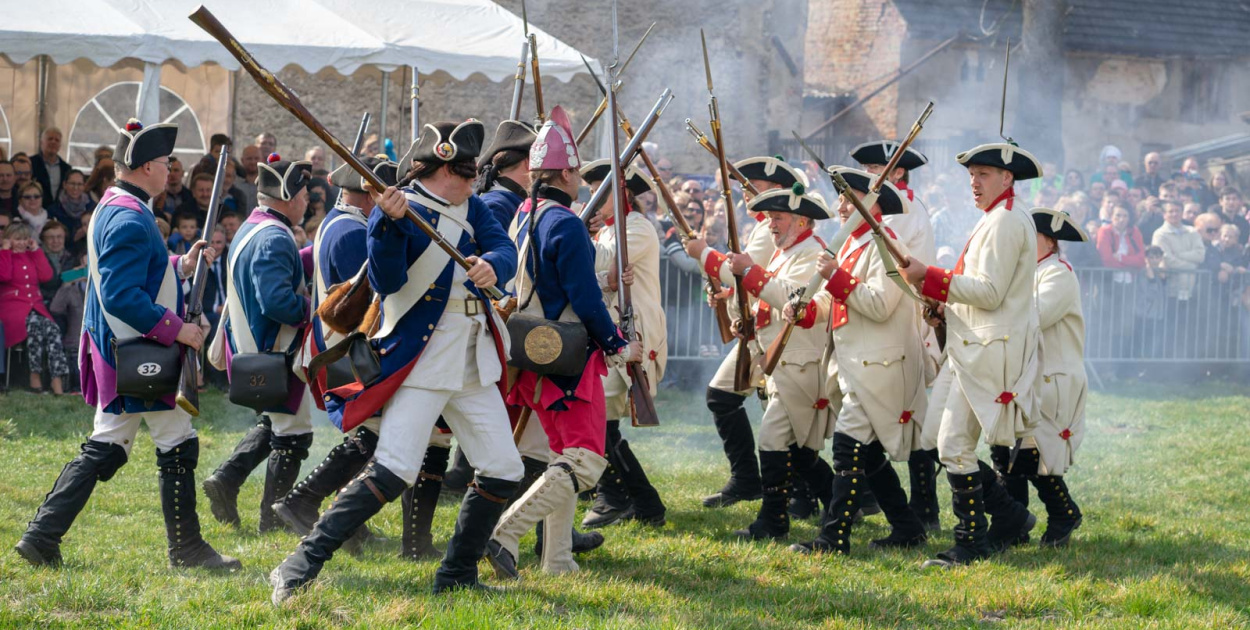 "Spotkanie z Historią". Inscenizacja bitwy pod Małujowicami [fotorelacja]