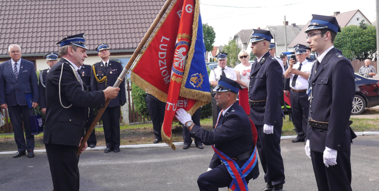 Sztandar dla strażaków z Dobrzynia