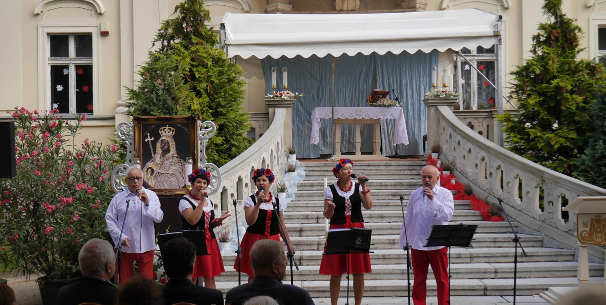 Spotkanie kresowian w Świątnikach [fotorelacja]