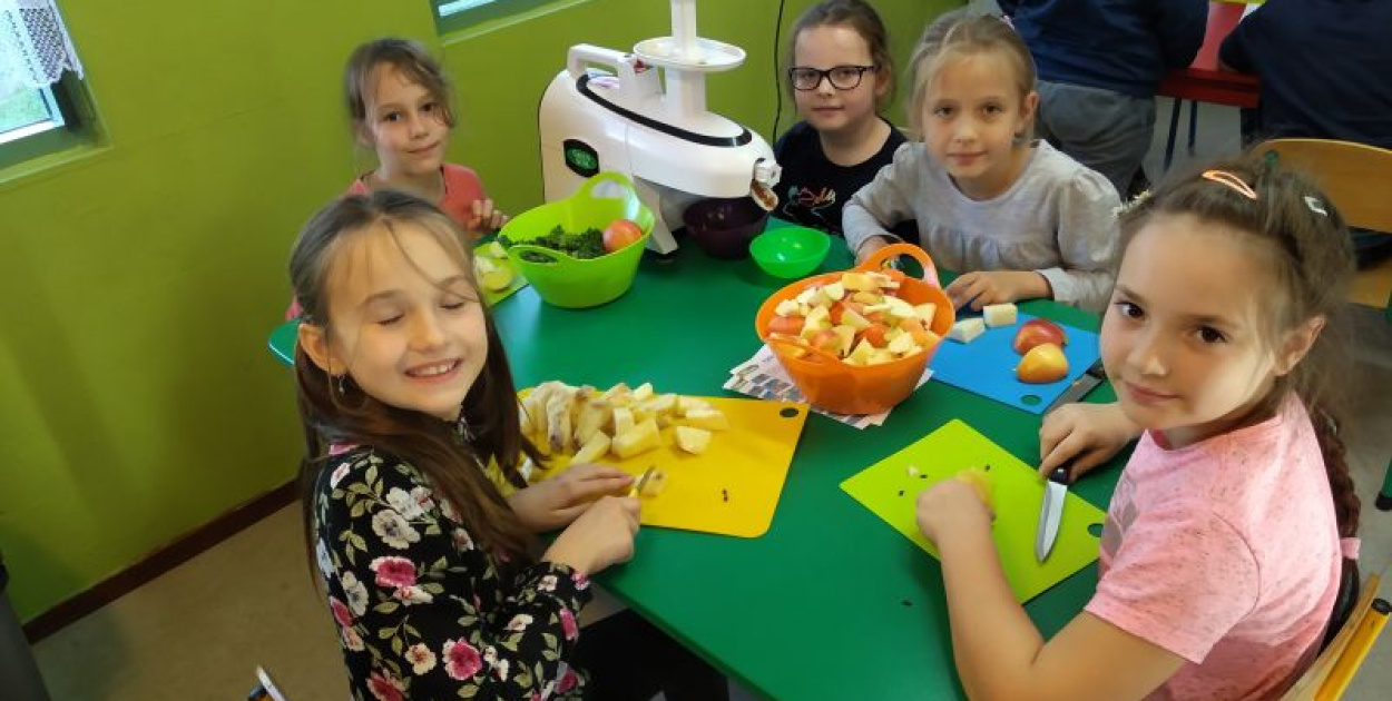 Warsztaty kulinarne - "Kierunek zdrowie" Świetlicy Terapeutycznej