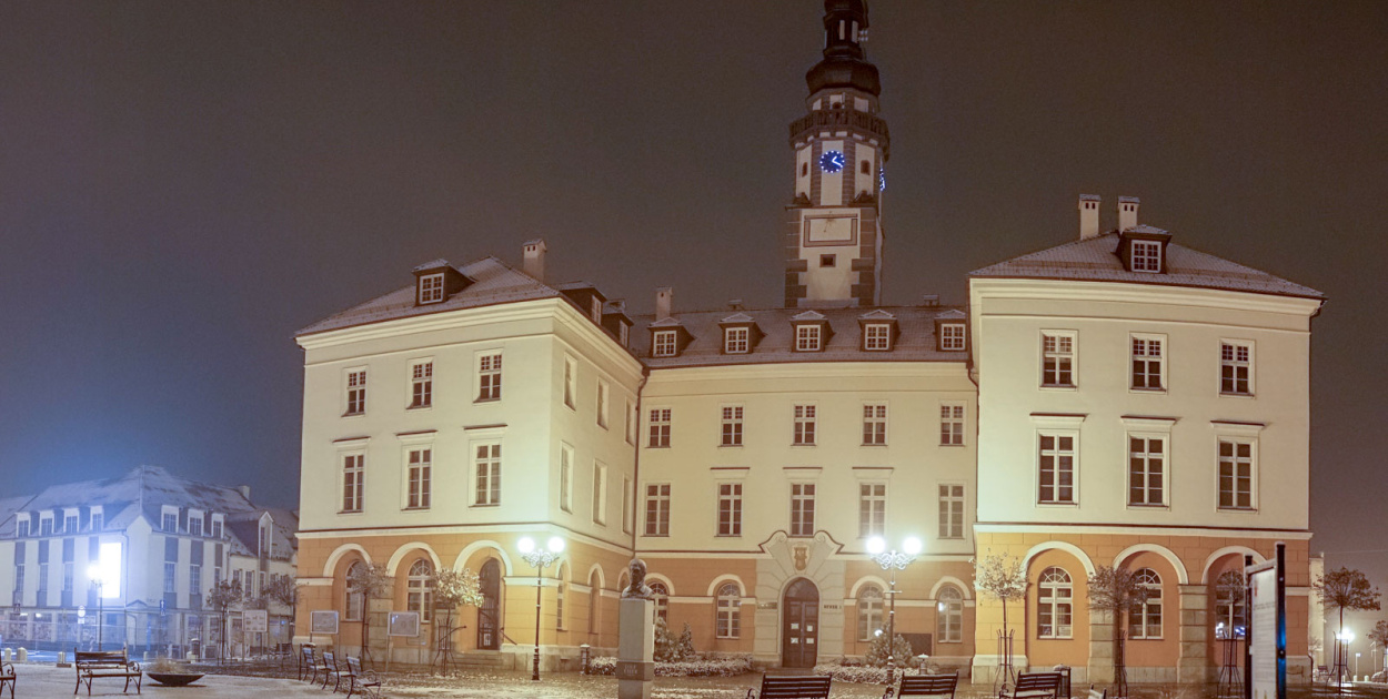 Pierwszy śnieg w Grodkowie [fotorelacja]