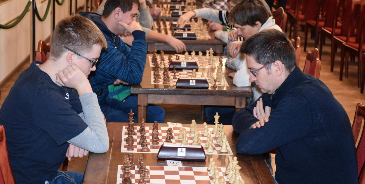 Szachiści rywalizowali na Zamku Piastów Śląskich w Brzegu