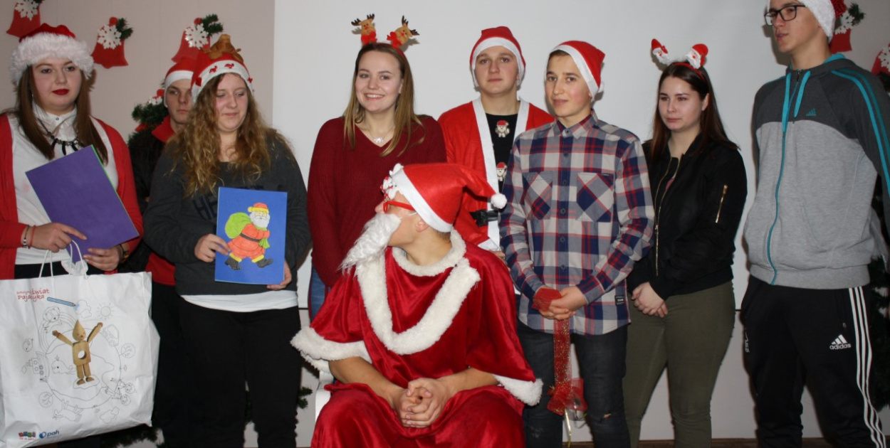 Mikołajki dla dzieci z Ośrodka Szkolno-Wychowawczego w Grodkowie