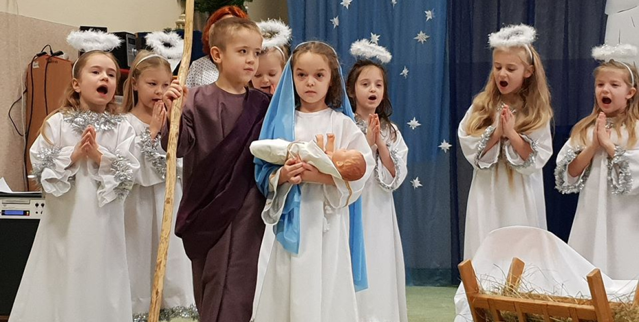 Jasełka w Przedszkolu Publicznym nr 8 w Brzegu
