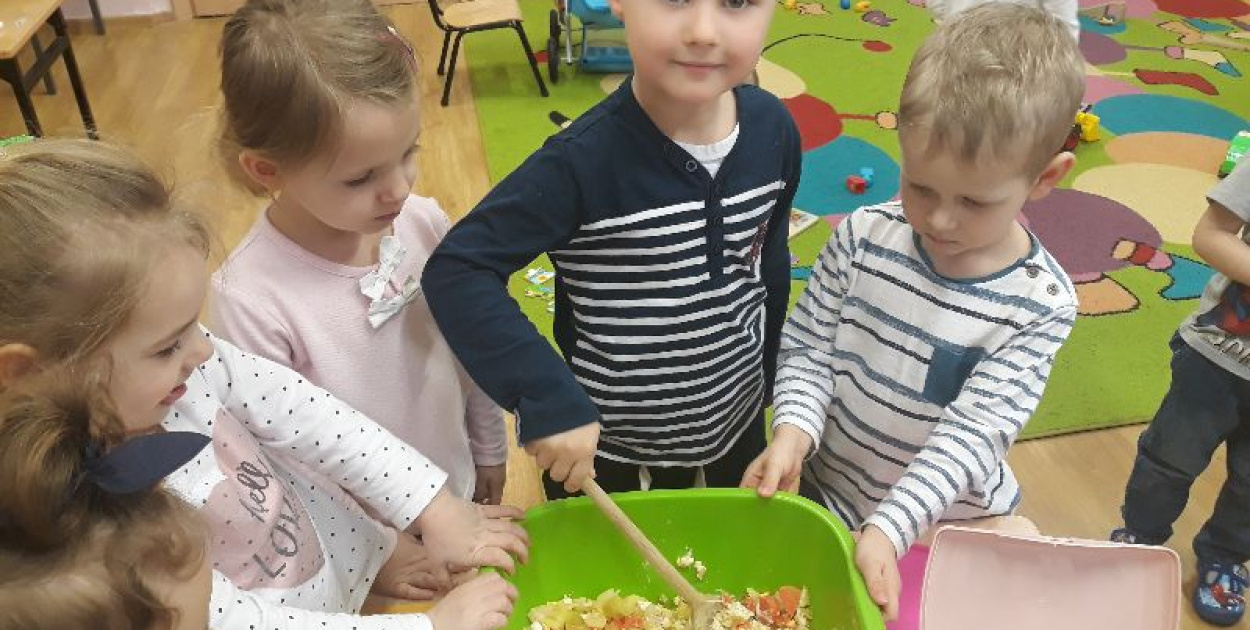 Witaminowe niespodzianki w Przedszkolu nr 4