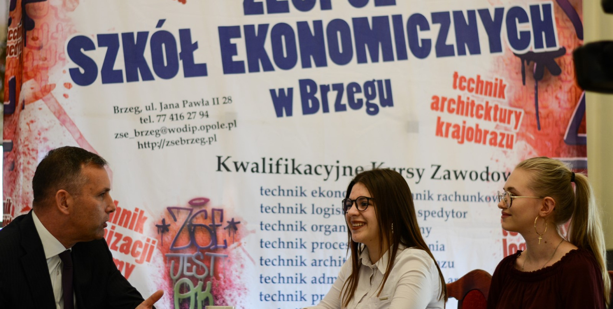 Zespół Szkół Ekonomicznych w Brzegu i dolnośląska firma Eberspächer…