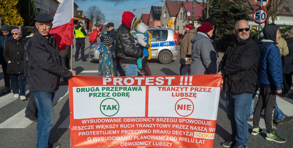  Kolejny protest mieszkańców Lubszy. Bartłomiej, uczeń miejscowej…