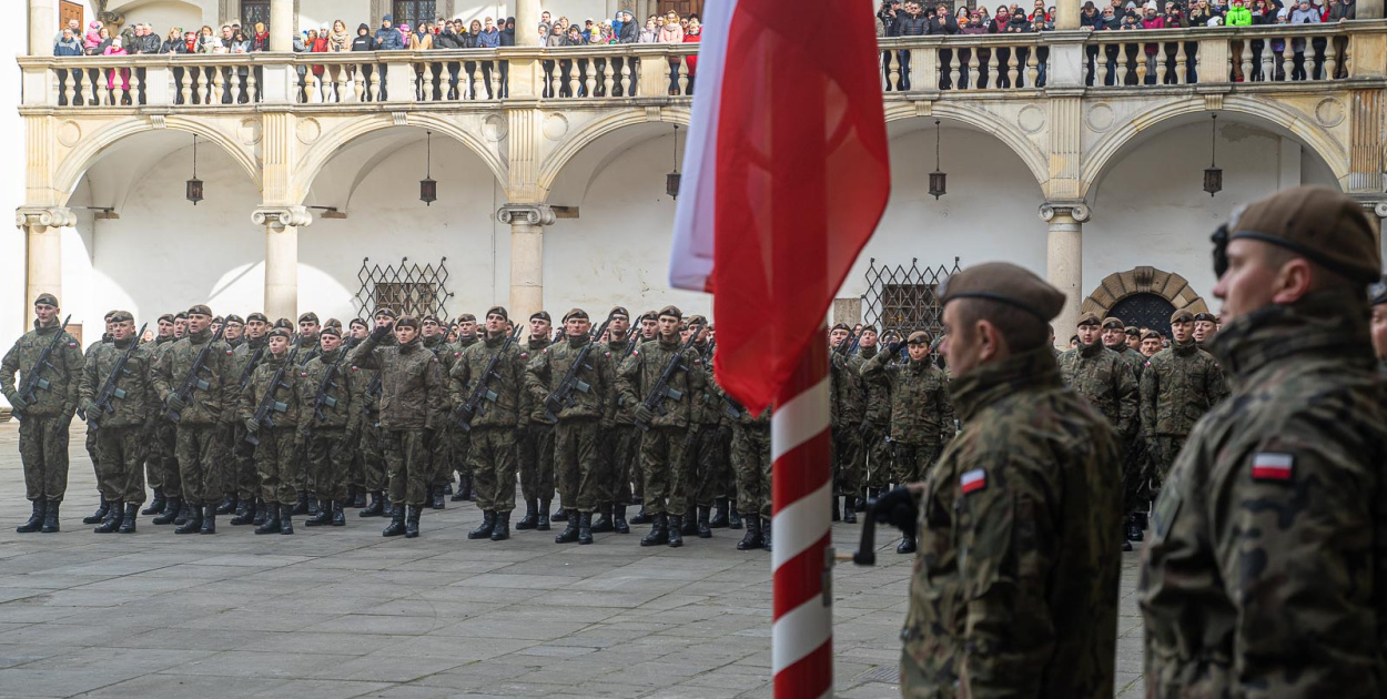 Przysięga Wojsk Obrony Terytorialnej w Brzegu [zdjęcia]