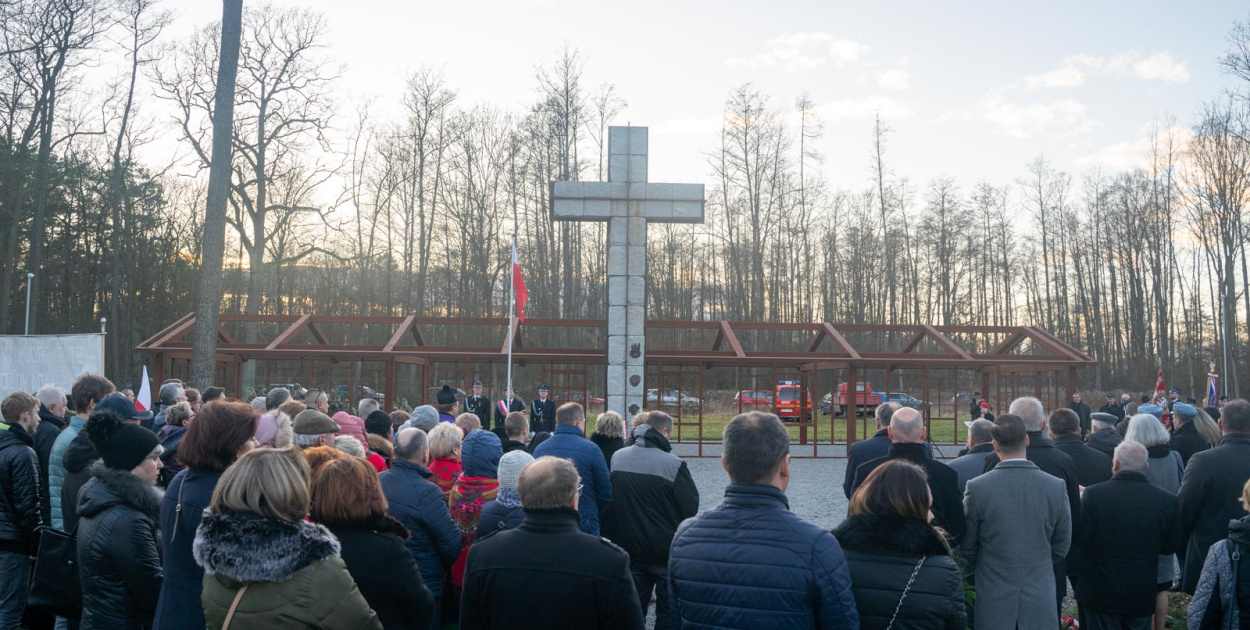 Upamiętnili pamięć Żołnierzy Wyklętych w Starym Grodkowie [zdjęcia]