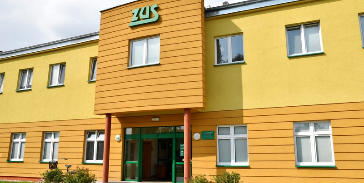 Ważne dla seniorów - jak zmienić numer konta bankowego w ZUS