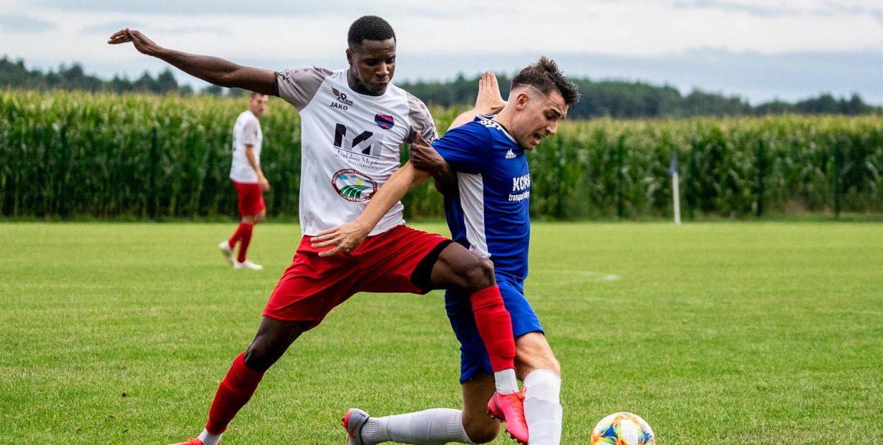 IV liga: Strzelanina w Starowicach! [zdjęcia]