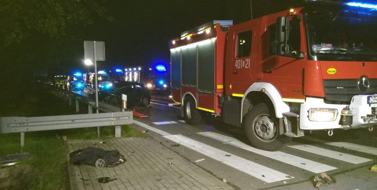 Tragiczny wypadek pod Zielęcicami na DK 94. Nie żyje 18-letnia dziewczyna