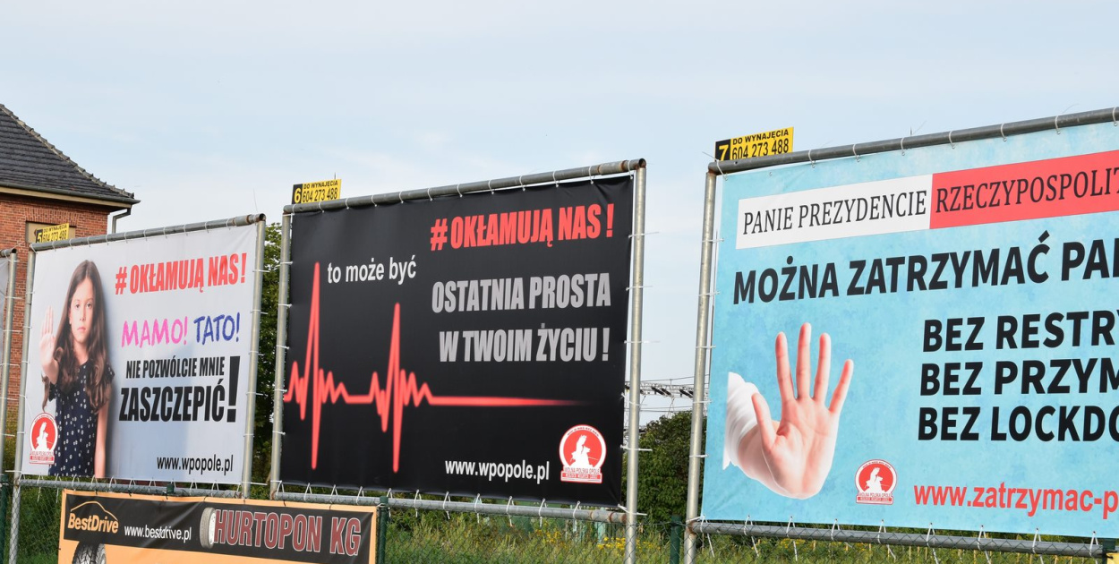 Billboardy antyszczepionkowe dotarły do Brzegu
