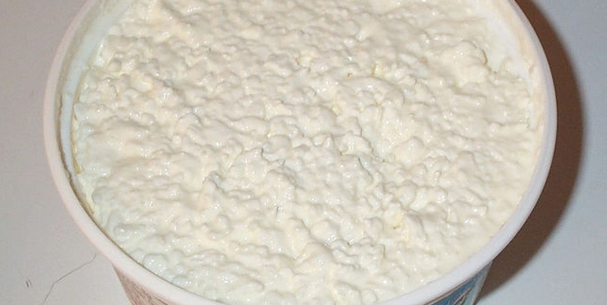 30 grudnia. Dziś obchodzimy Dzień Serka Wiejskiego