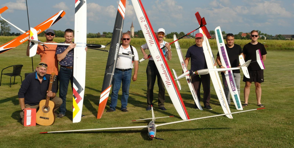 Modelarze rozegrali kolejne rundy zawodów o puchar Feniksa