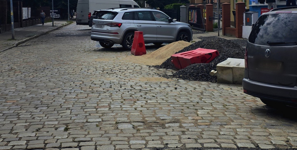  Uwaga kierowcy! Zmiany organizacji ruchu na Trzech Kotwic już od 4…