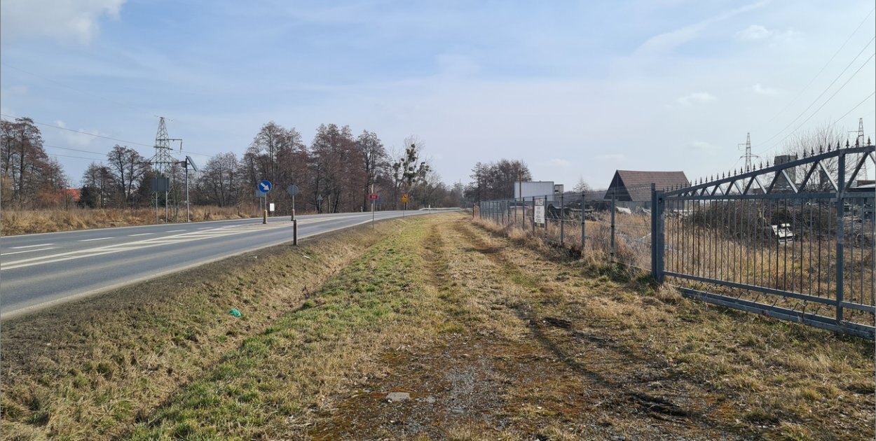 Nowa droga pieszo rowerowa między Skarbimierzem a Żłobizną