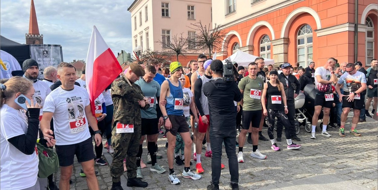 Jubileuszowy Bieg Tropem Wilczym w Grodkowie