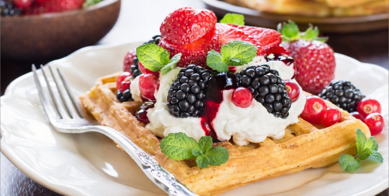 Tolkien, życie i gofry. Co świętujemy 25 marca