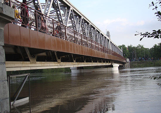 Most na Odrze już otwarty